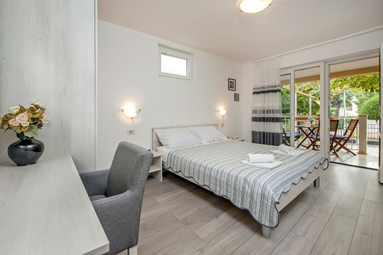 Apartments Pino Rovinj Exteriör bild