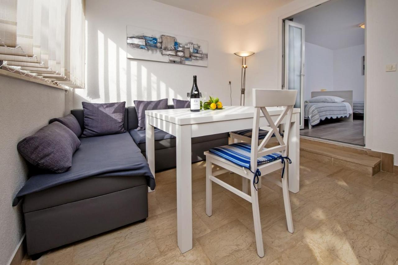 Apartments Pino Rovinj Exteriör bild