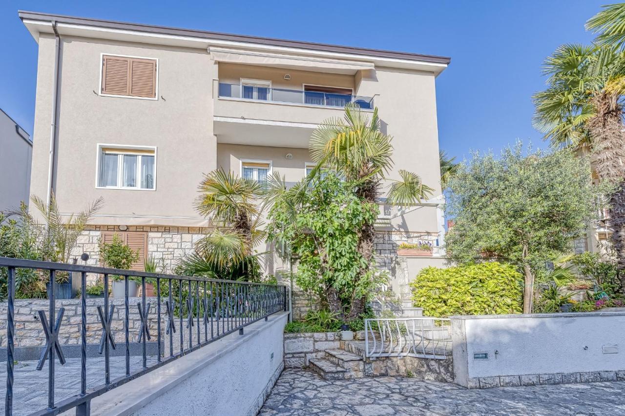 Apartments Pino Rovinj Exteriör bild