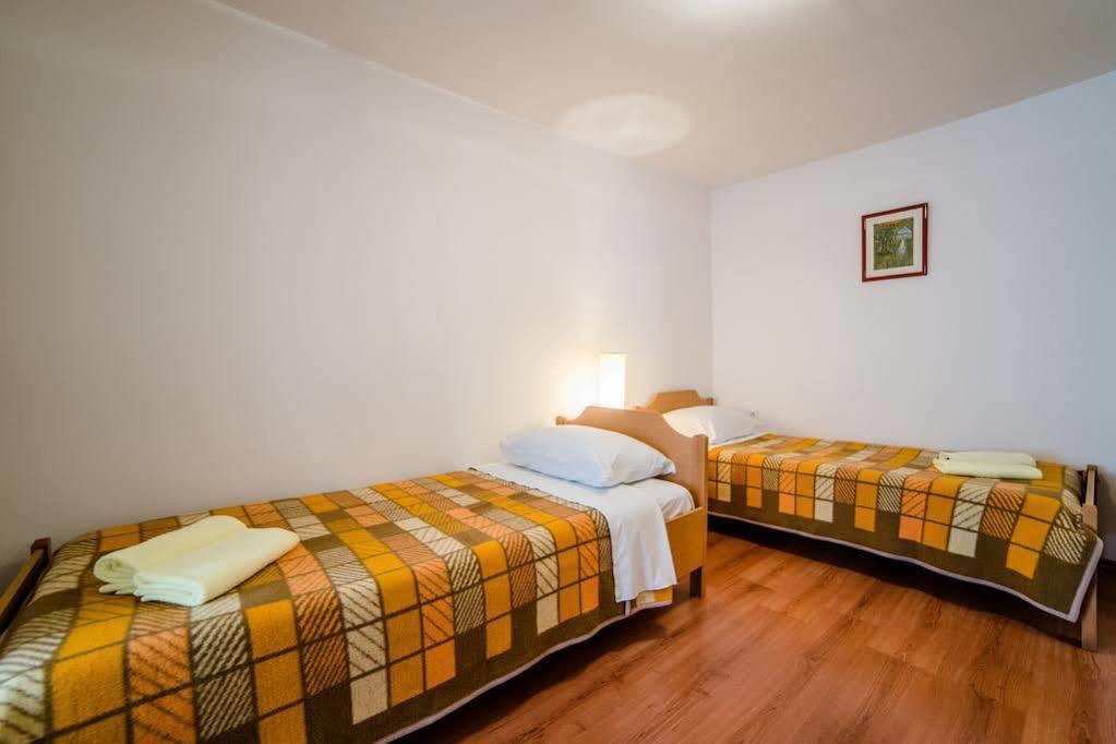 Apartments Pino Rovinj Exteriör bild